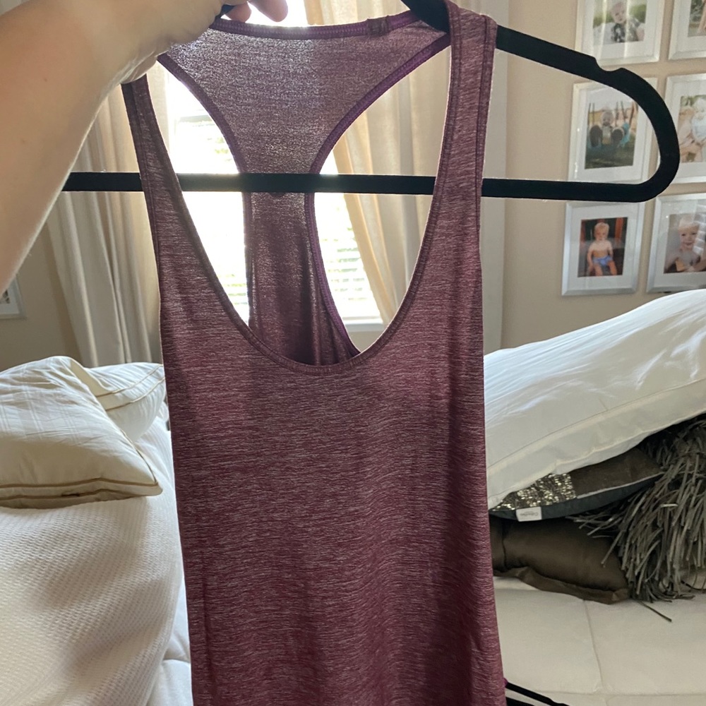 Lulu Lemon tank